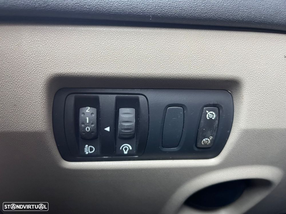 Renault Mégane Break 1.5 dCi Privilège Luxe - 19