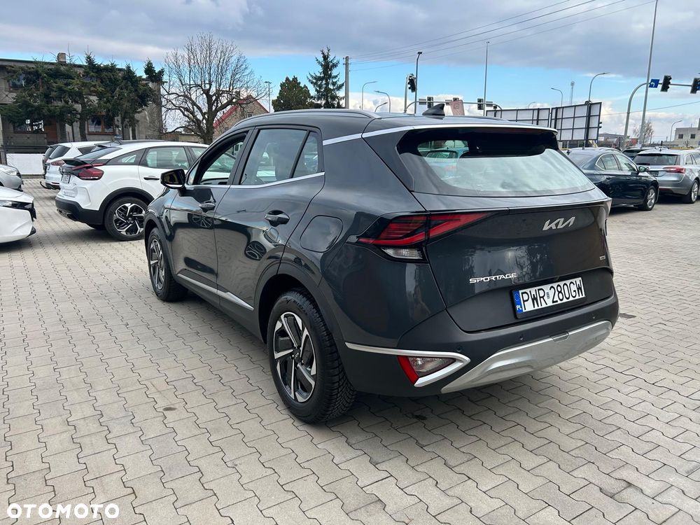 Kia Sportage ver-1-6-t--gdi-mhev-business-line-4wd-dct - 8