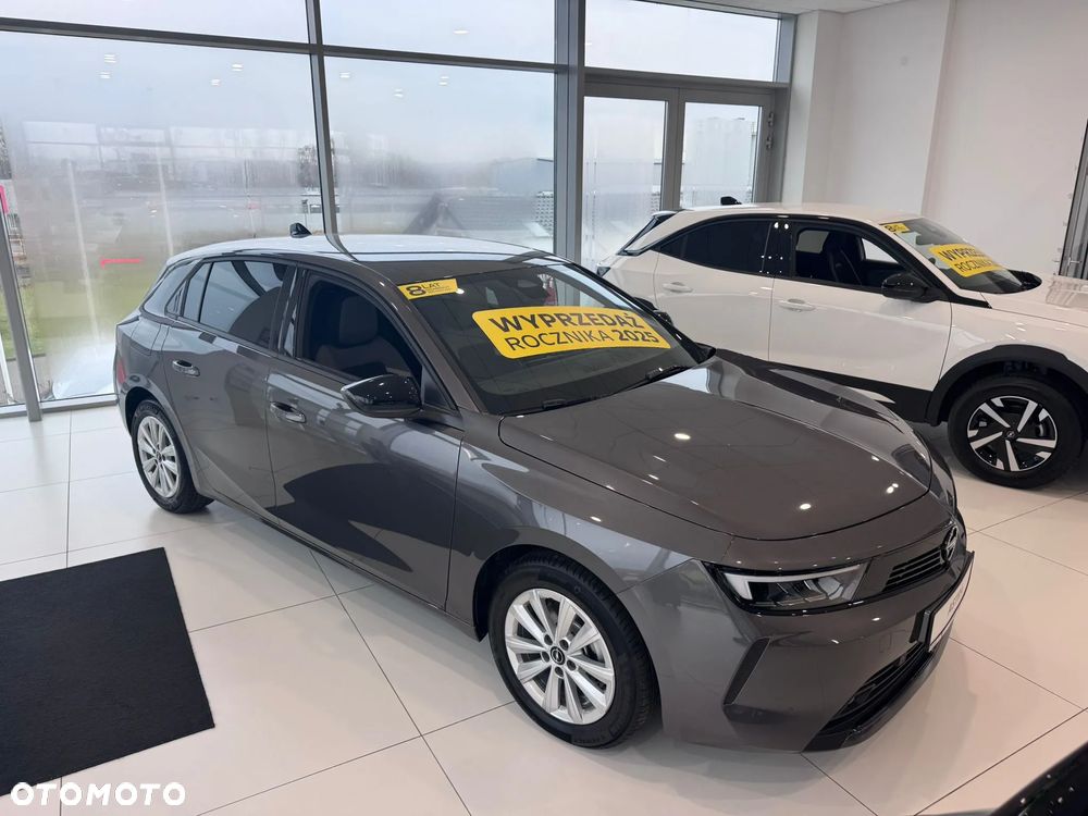 Opel Astra 1.2 T Edition S&S - 3