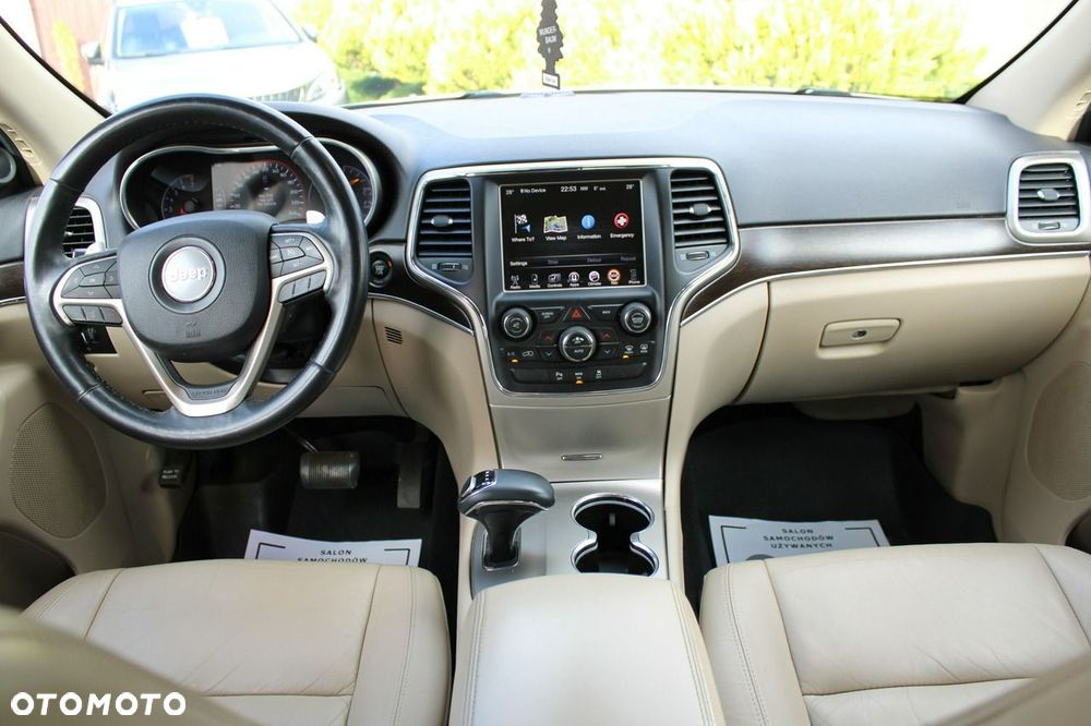 Jeep Grand Cherokee - 17