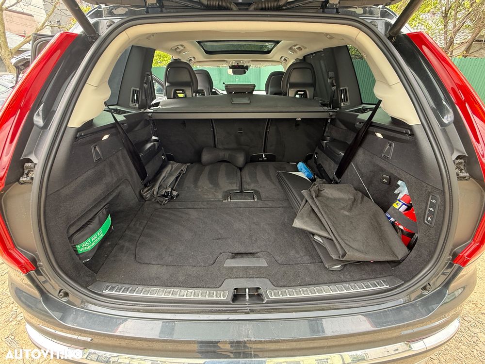 VOLVO XC90 2021 — imagine 12