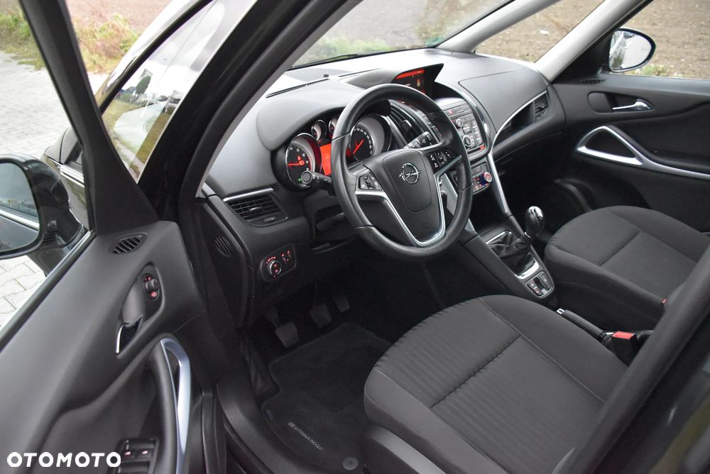 Opel Zafira 1.4 Turbo (ecoFLEX) Start/Stop Business Edition - 19