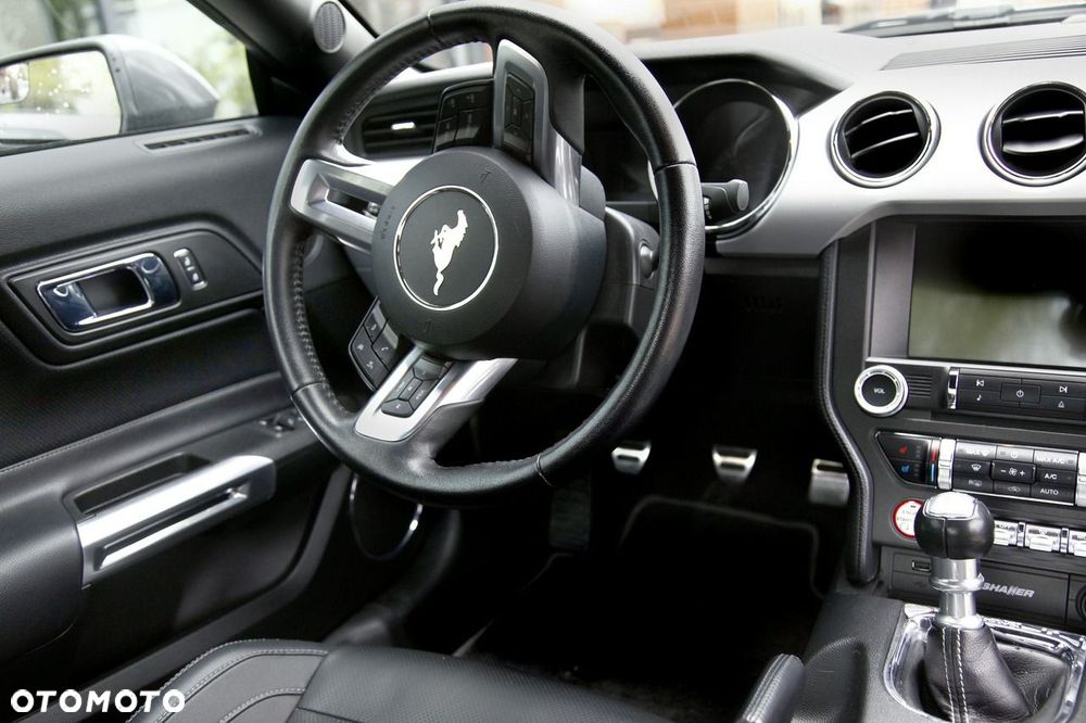 Ford Mustang - 14