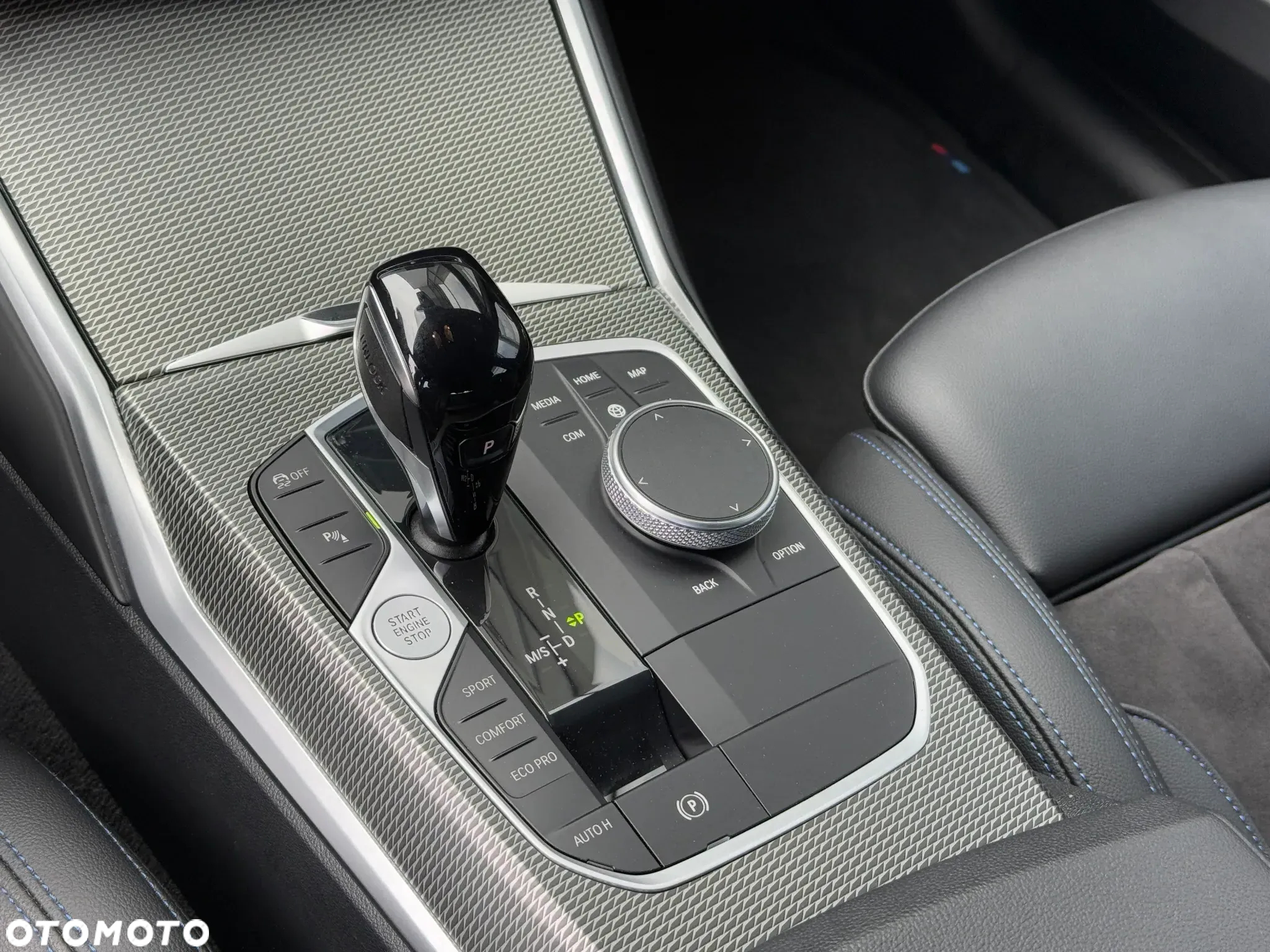 BMW Seria 3 320d Touring M Sport - 15