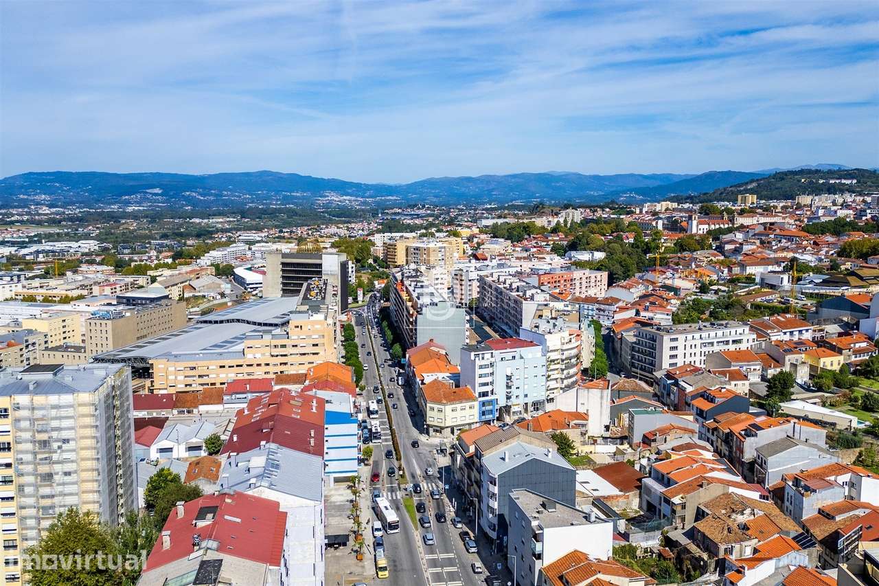 Apartamento T1, Novo, junto ao Centro de Braga - Grande imagem: 3/29