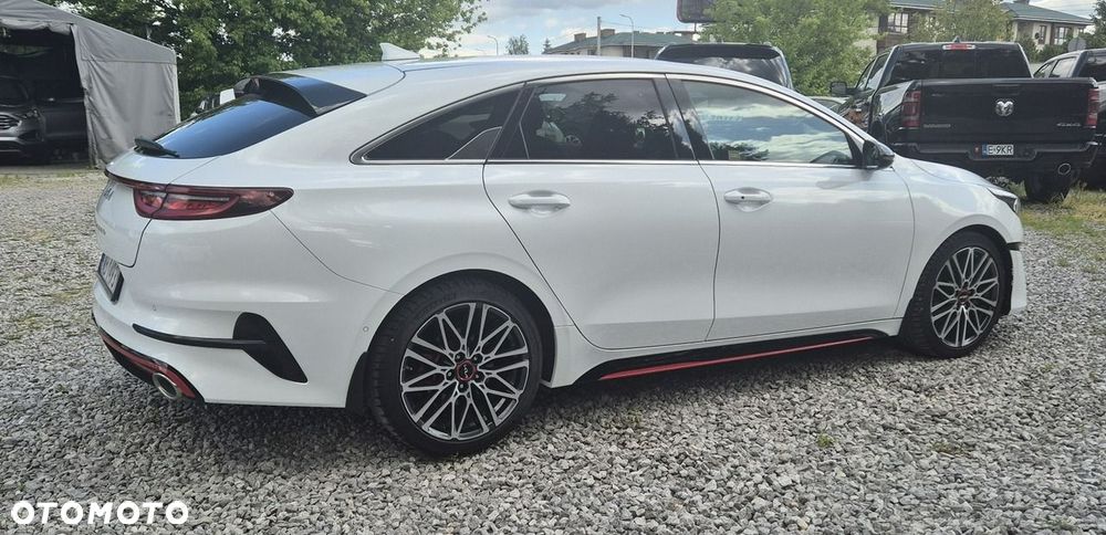Kia ProCeed - 3