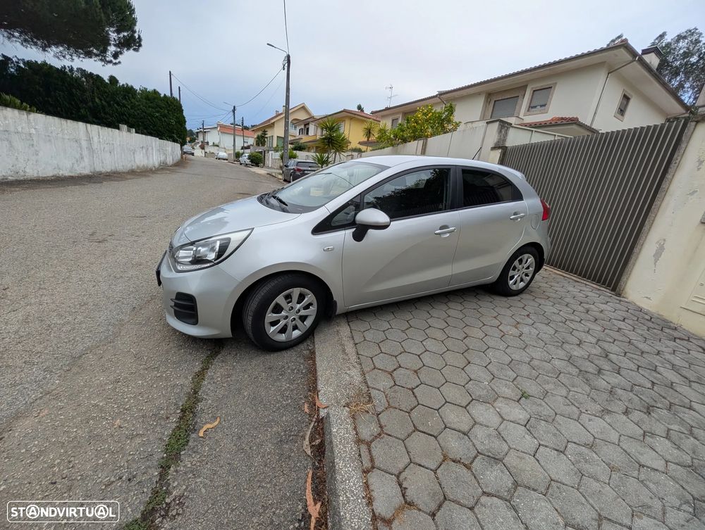 Kia Rio 1.1 CRDi Prime Edition - 10