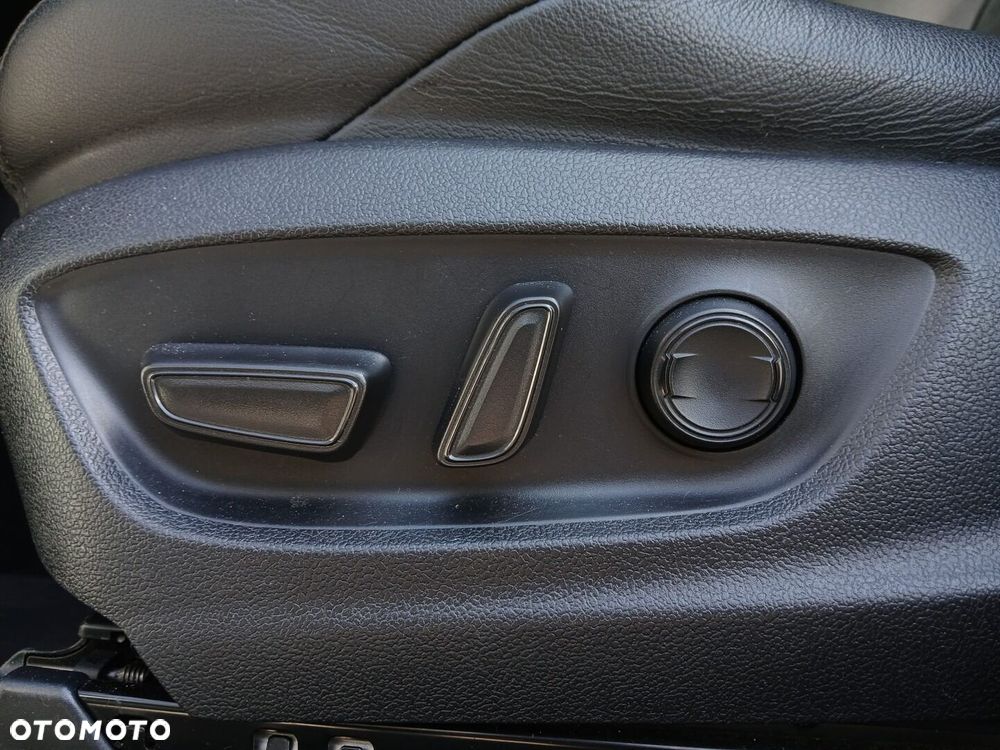 Toyota C-HR 1.8 Hybrid GPF GR Sport - 39