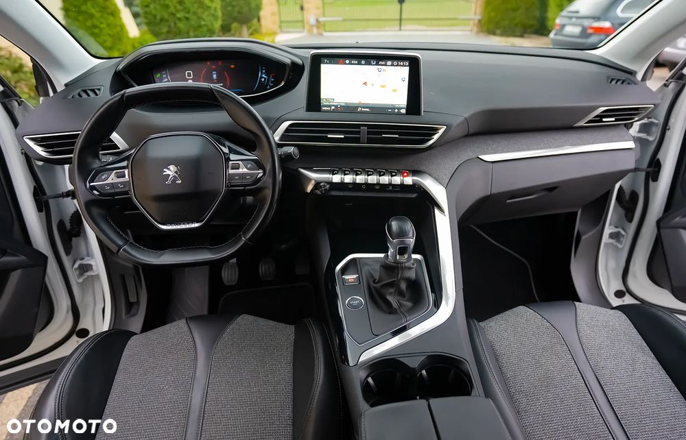 Peugeot 3008 PureTech 130 Stop & Start Allure - 30