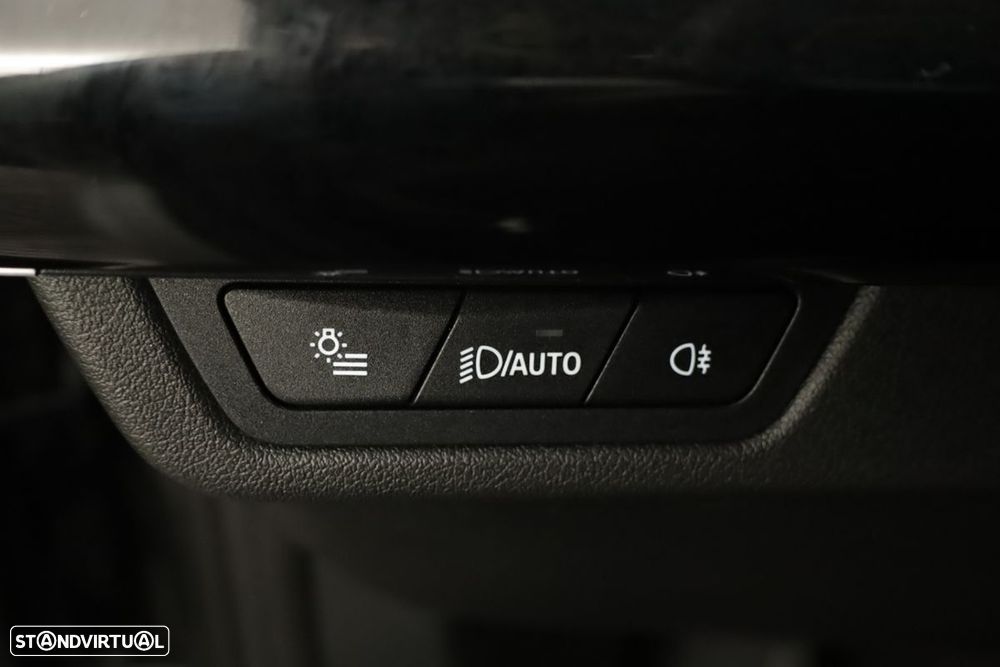 BMW X1 xDrive25e Pack Desportivo M - 19