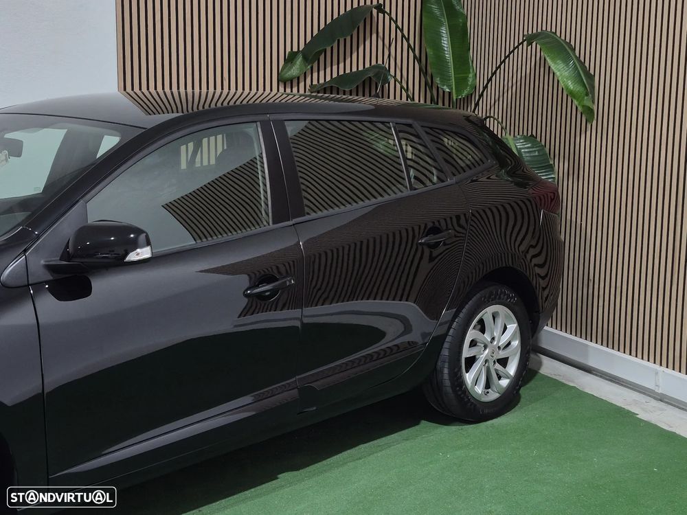 Renault Mégane Sport Tourer 1.5 dCi Confort SS - 4