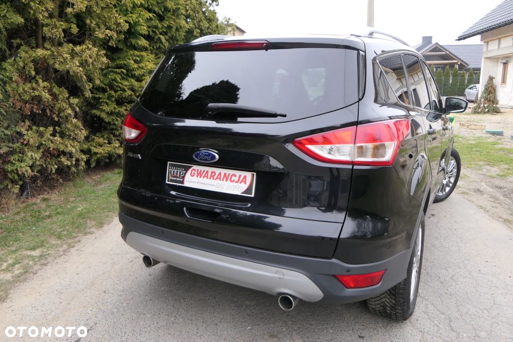 Ford Kuga 2.0 TDCi 2x4 Titanium - 3