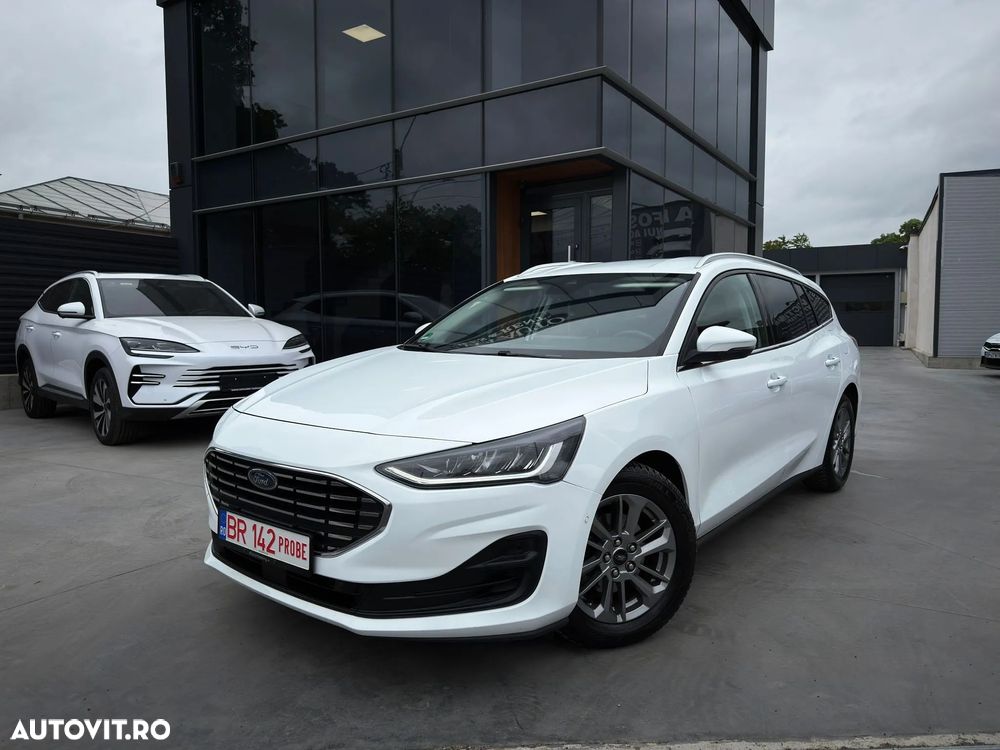 Ford Focus 1.5 EcoBlue Start-Stopp-System Aut. TITANIUM - 1