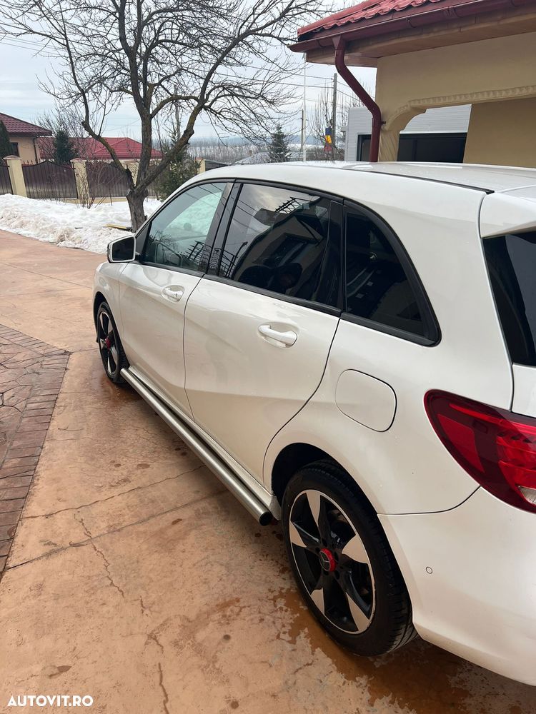 Mercedes-Benz B 220 d 7G-DCT - 3