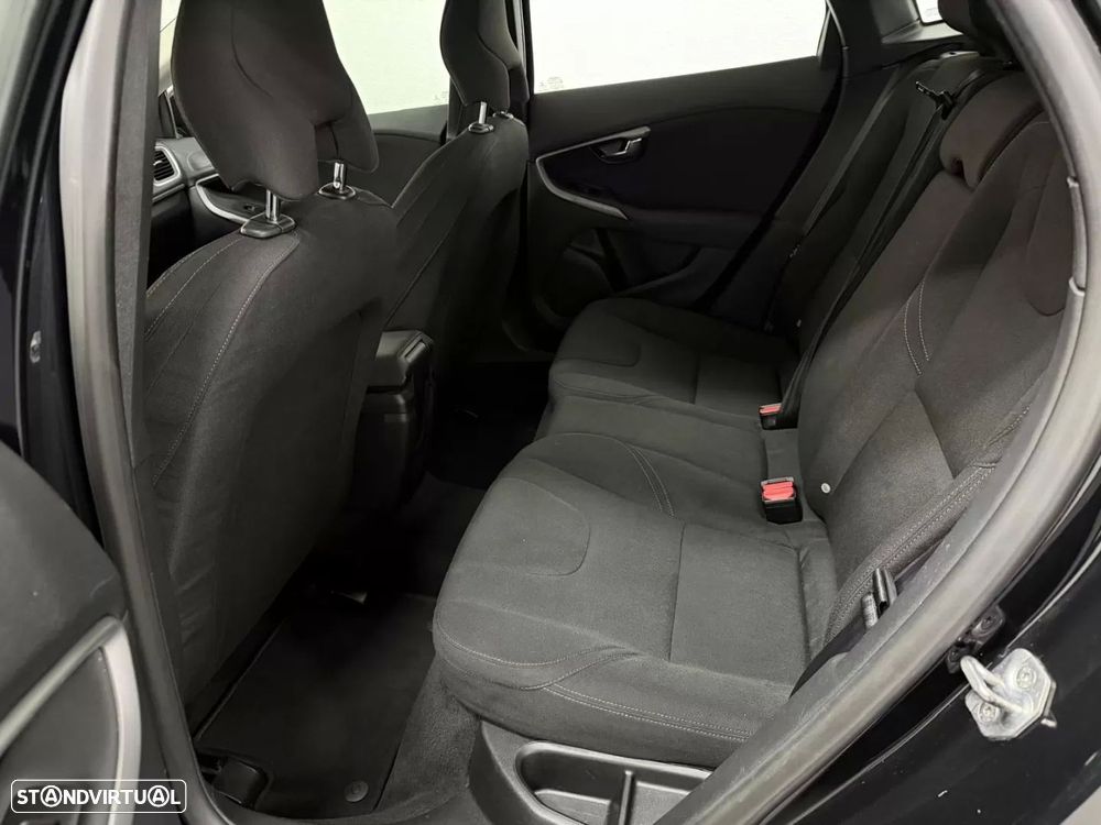 Volvo V40 1.6 D2 Kinetic - 11