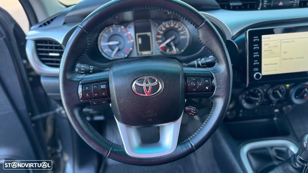 Toyota Hilux 2.4 D-4D 4WD Trial - 9