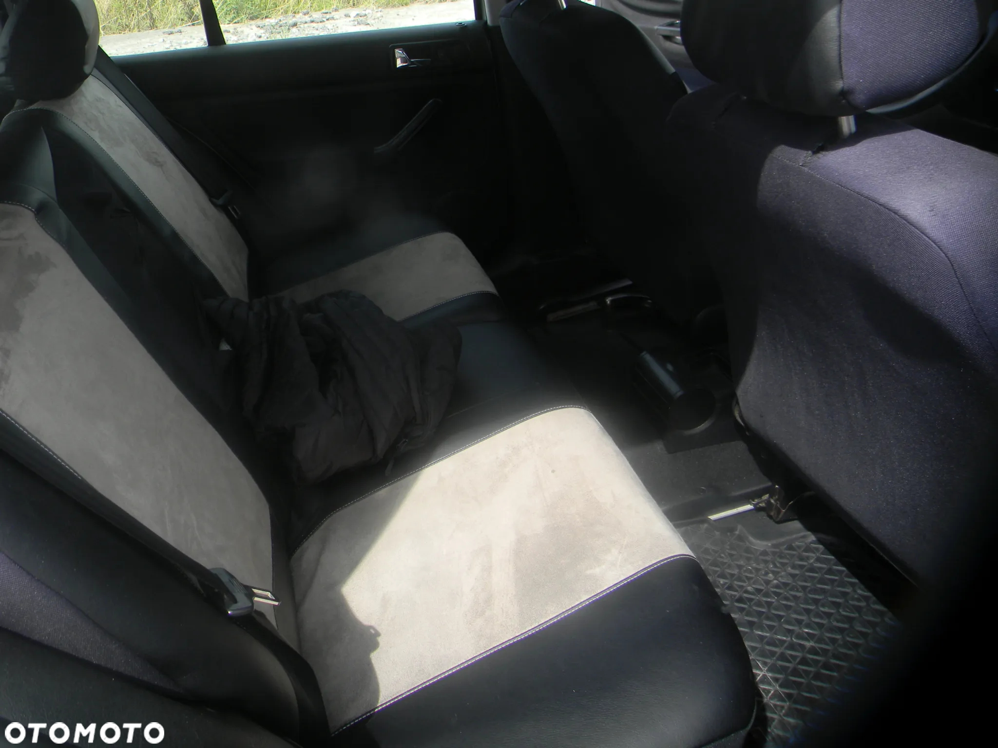 Volkswagen Golf IV 1.9 TDI Comfortline - 9