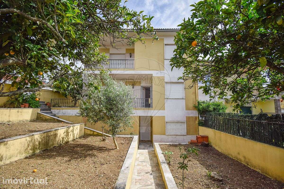 Moradia T5 para venda - Grande imagem: 2/31