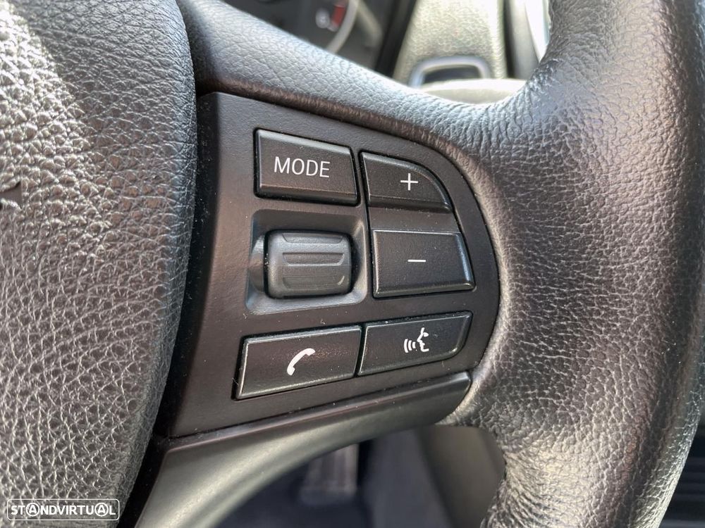 BMW 116 d Line Sport Auto - 30