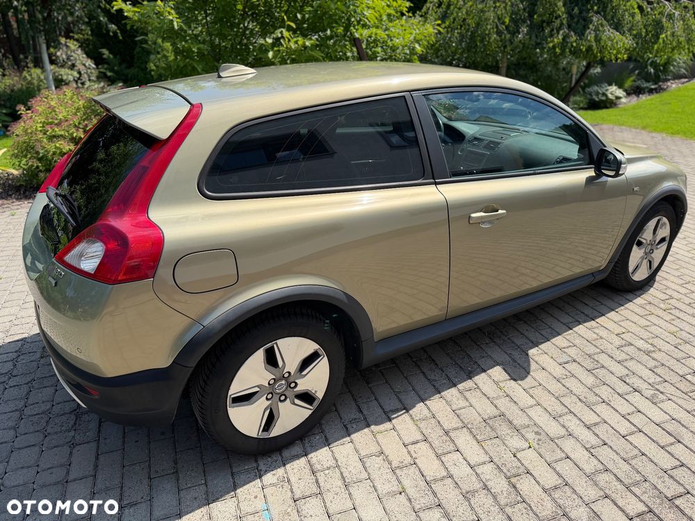 Volvo C30 1.6D DRIVe Momentum - 3