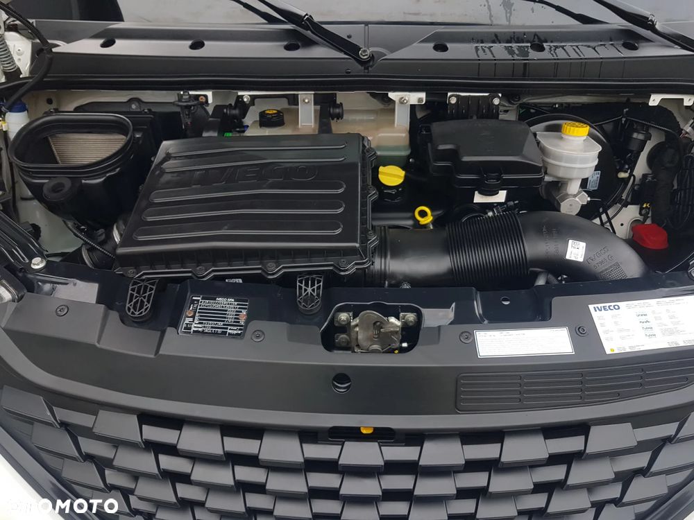 Iveco DAILY KONTENER NISKOPODŁOGOWY 4,43x2,23x2,42 SKLEP FOODTRUCK BAR KLIMA KONIOWÓZ KAMPER - 13