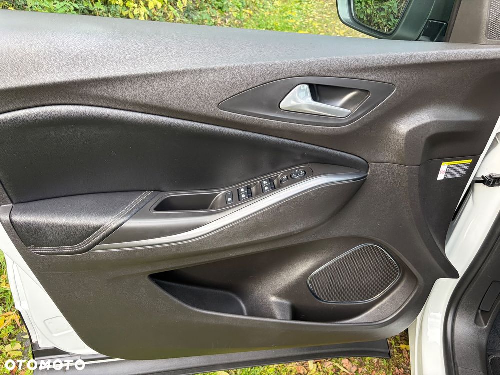 Opel Grandland X - 13