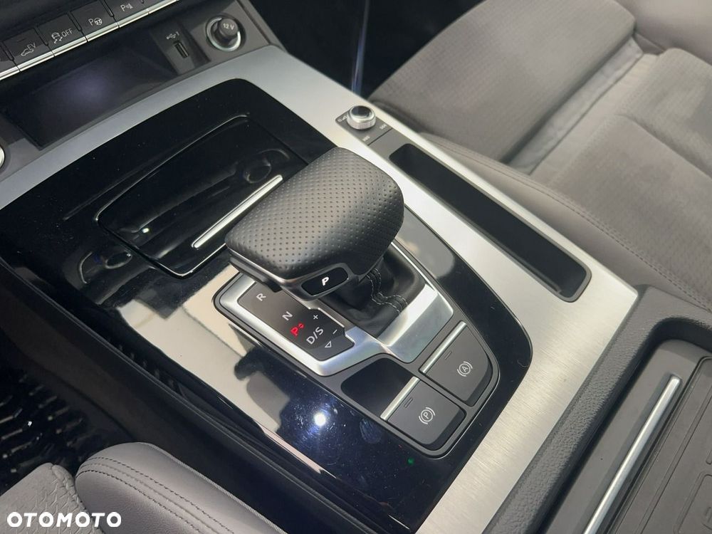 Audi Q5 Sportback - 18