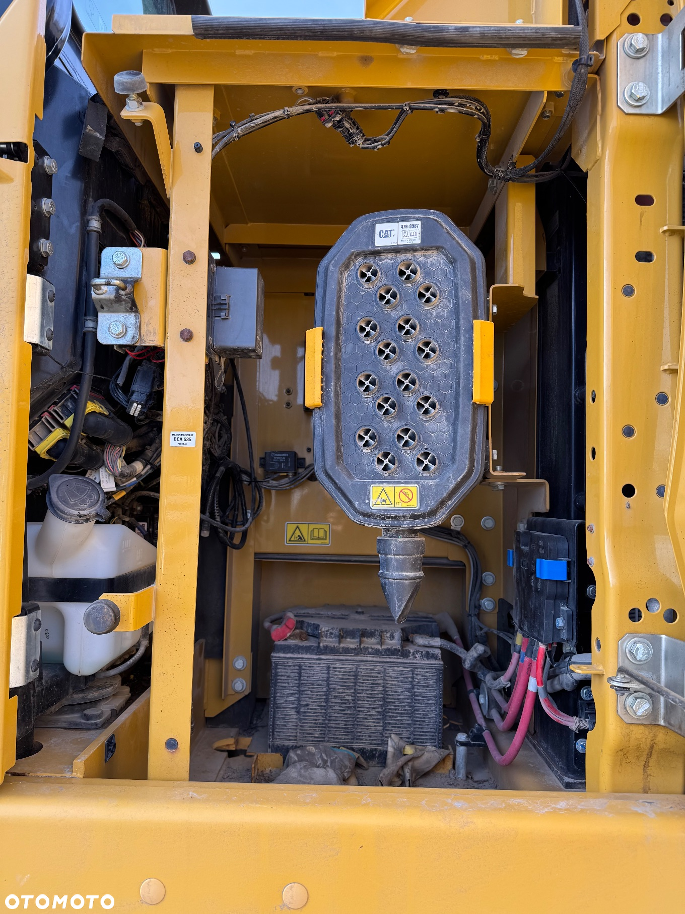 Caterpillar 320 - 16