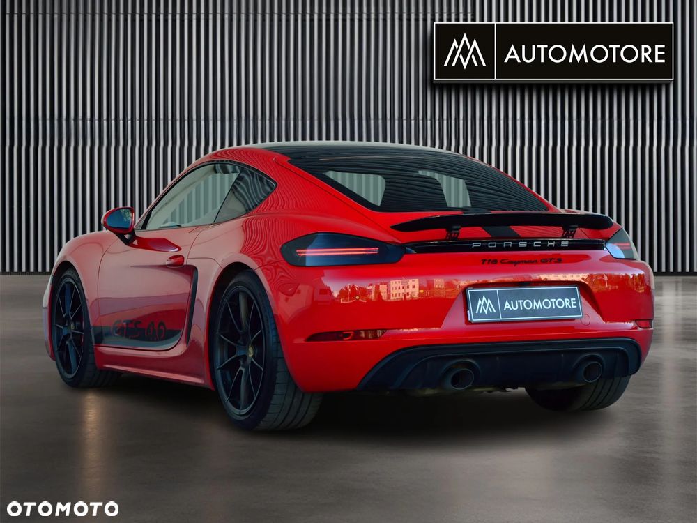 Porsche 718 Cayman - 9