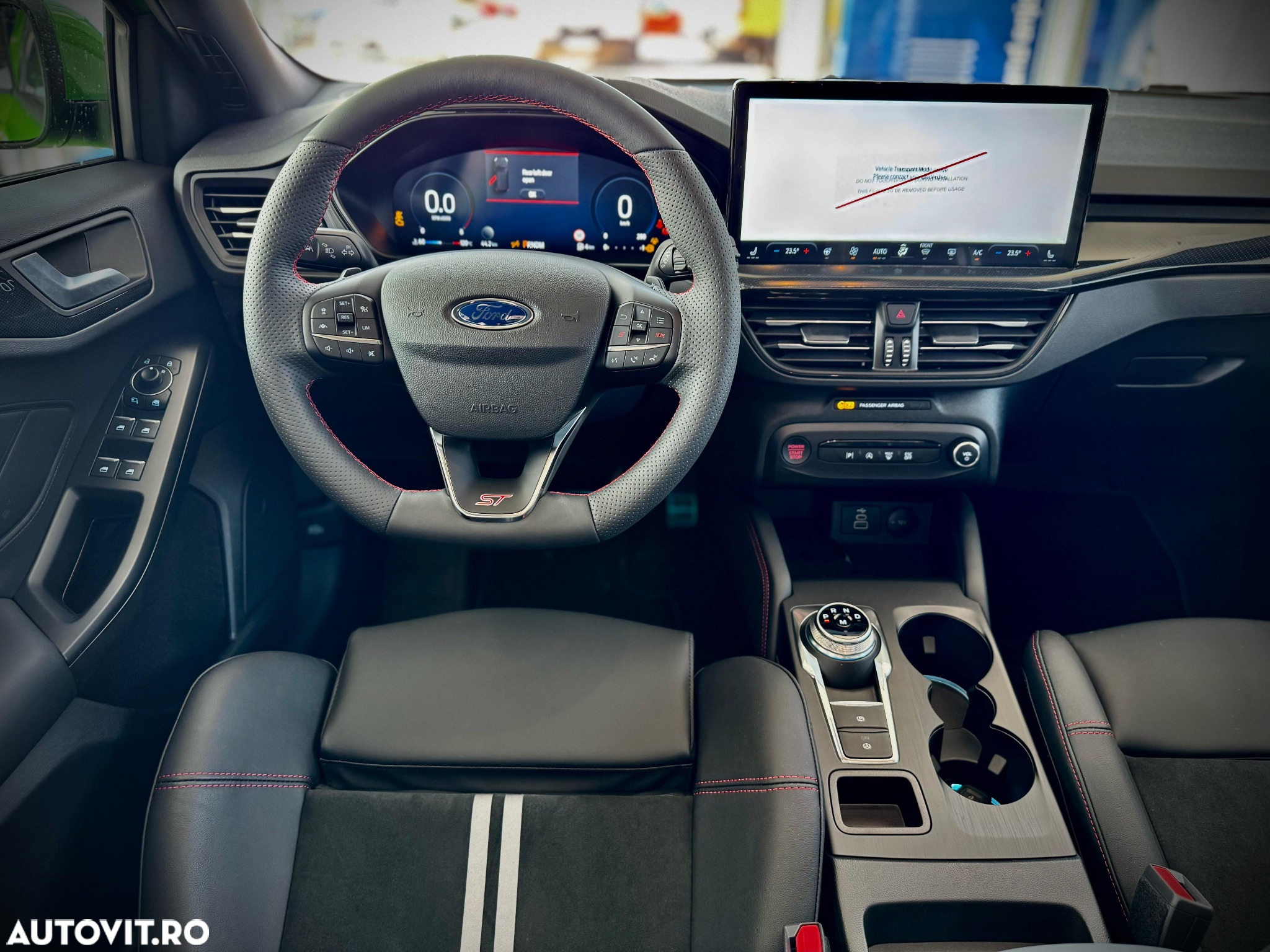 Ford Focus 2.3 Ecoboost ST X - 16