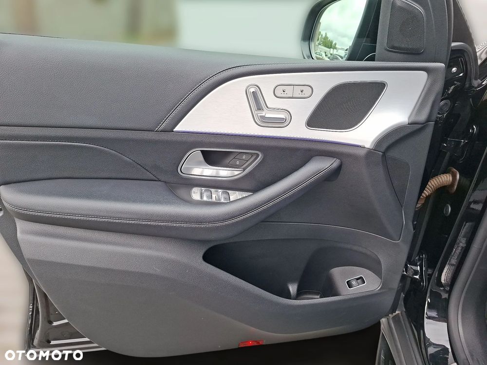 Mercedes-Benz GLE - 18