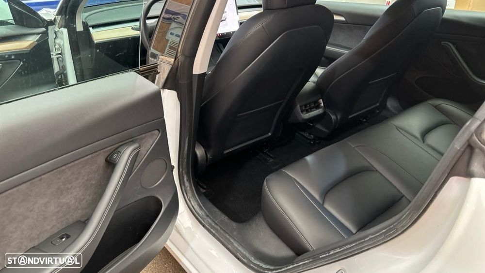 Tesla Model 3 Standard Range Plus RWD - 9