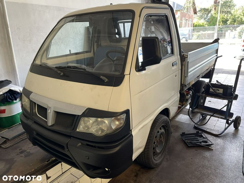 Piaggio Porter - 1
