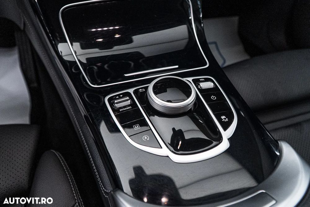 Mercedes-Benz GLC Coupe 220 d 4Matic 9G-TRONIC Exclusive - 24