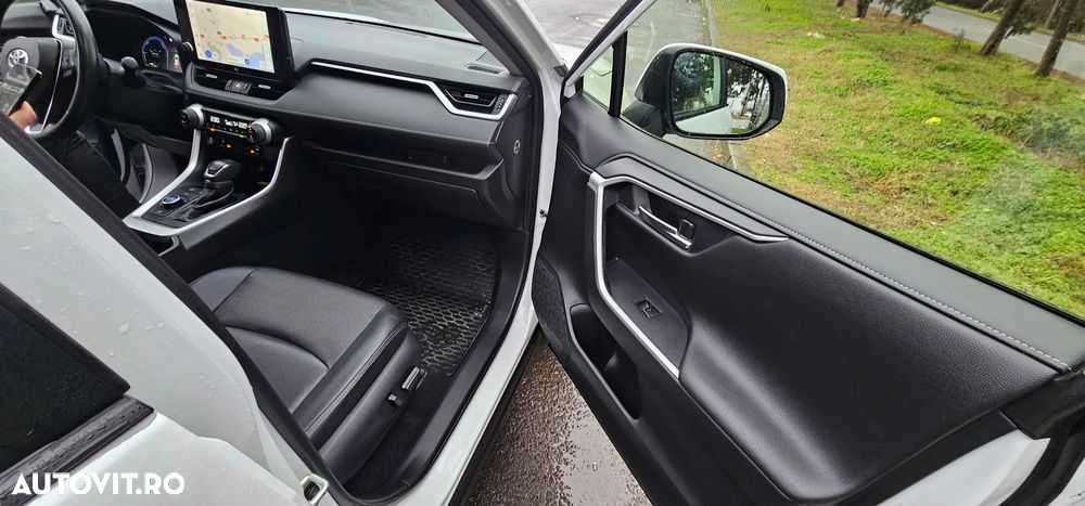 Toyota RAV4 2.5 VVT-iE 4x4 Luxury Premium - 22