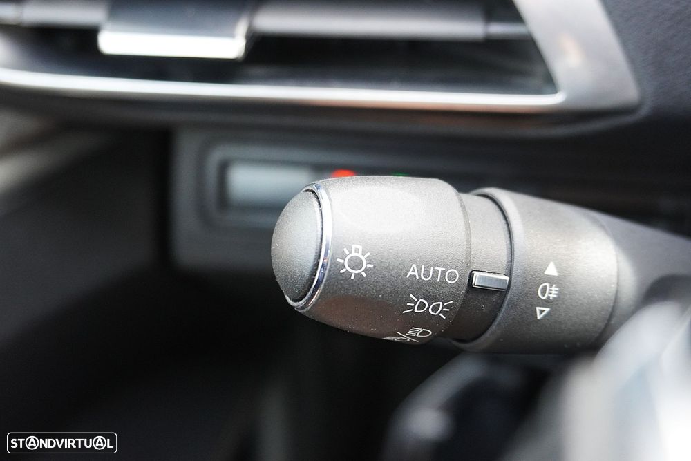 Peugeot 3008 1.2 PureTech GT Pack EAT8 - 16