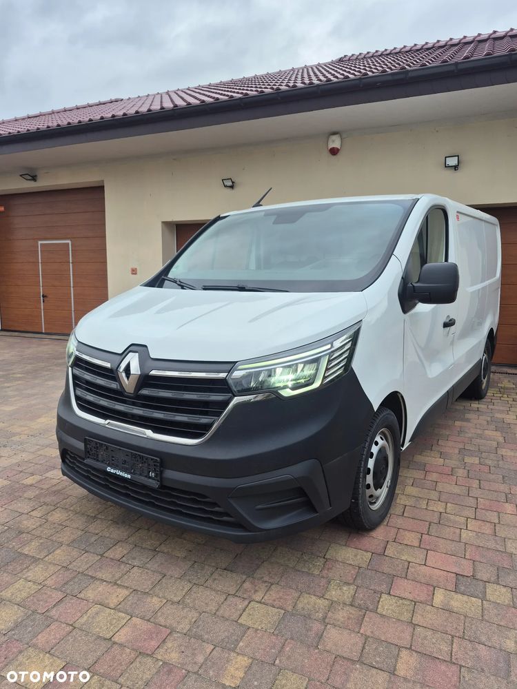 Renault Trafic - 1
