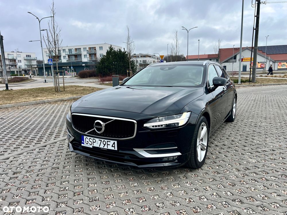 Volvo V90 T4 Geartronic Momentum Pro - 1