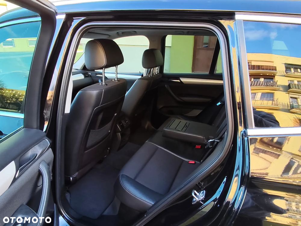 BMW X3 xDrive20d - 17