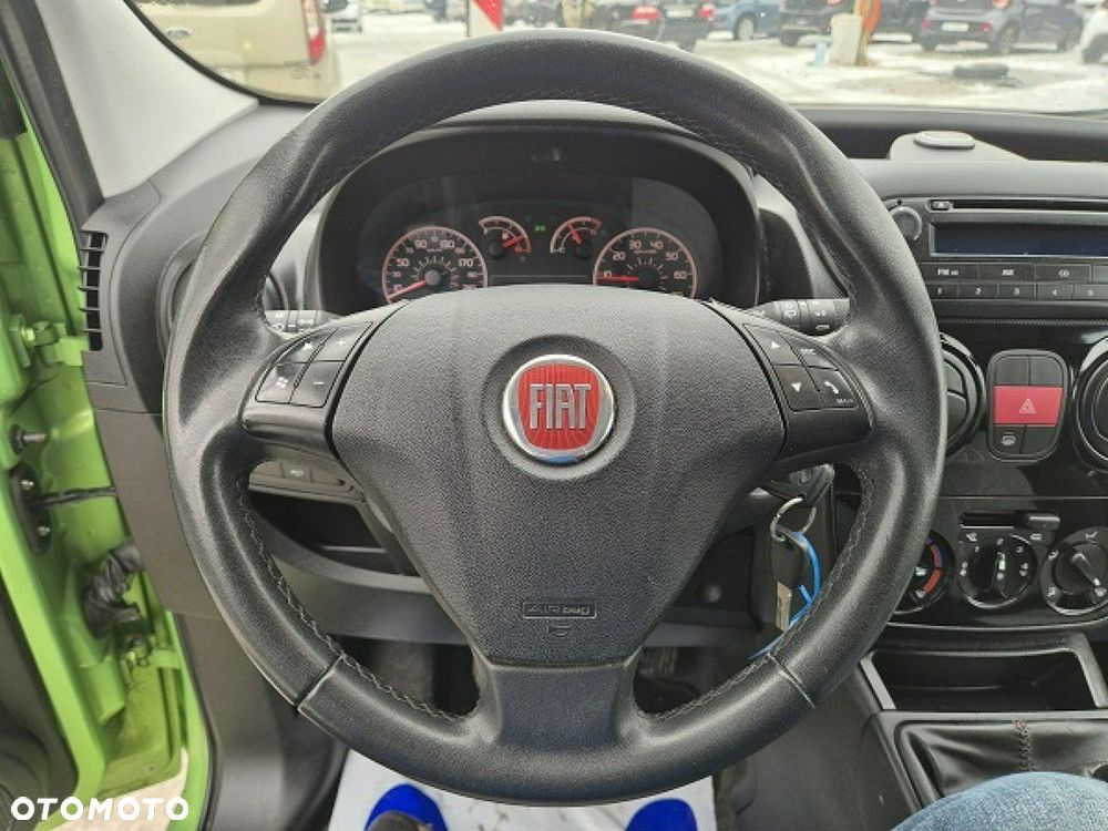 Fiat Qubo - 18