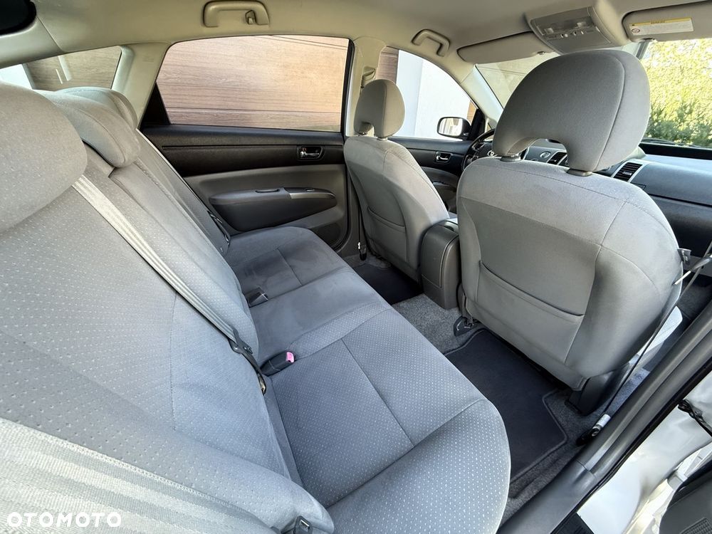 Toyota Prius 1.5 VVT-i Sol - 22