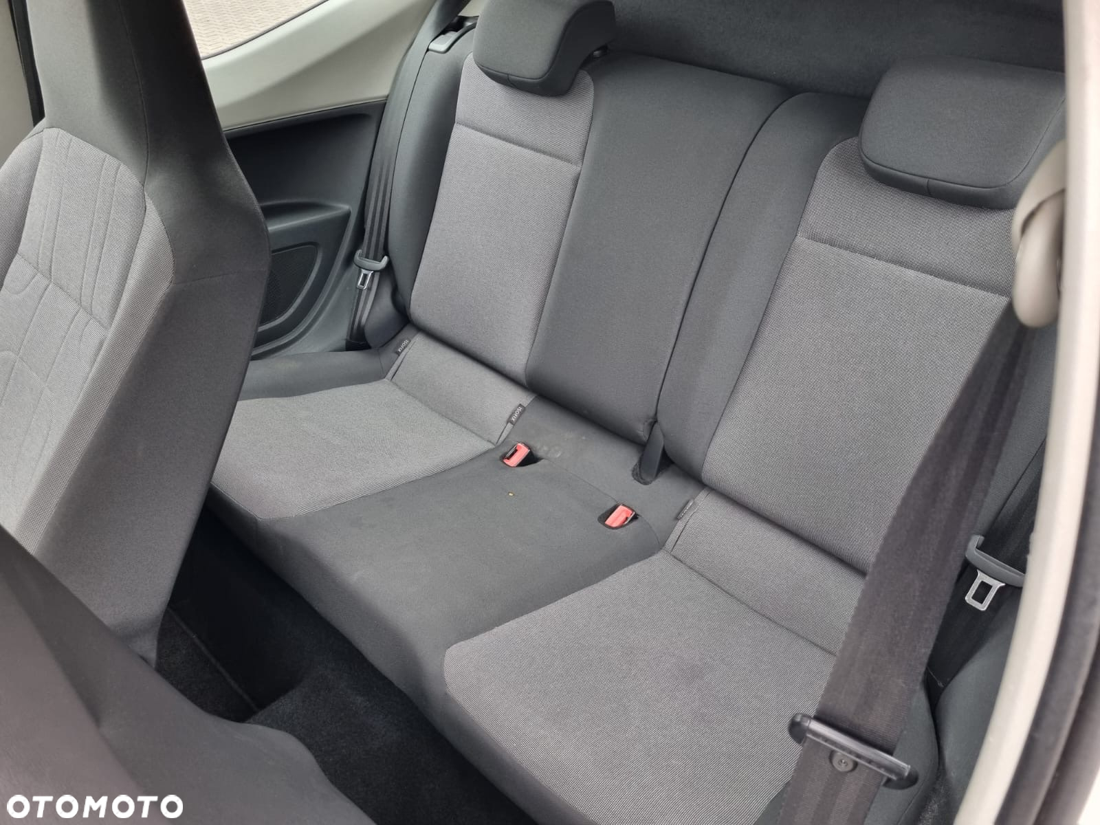 Volkswagen up! 1.0 move - 12