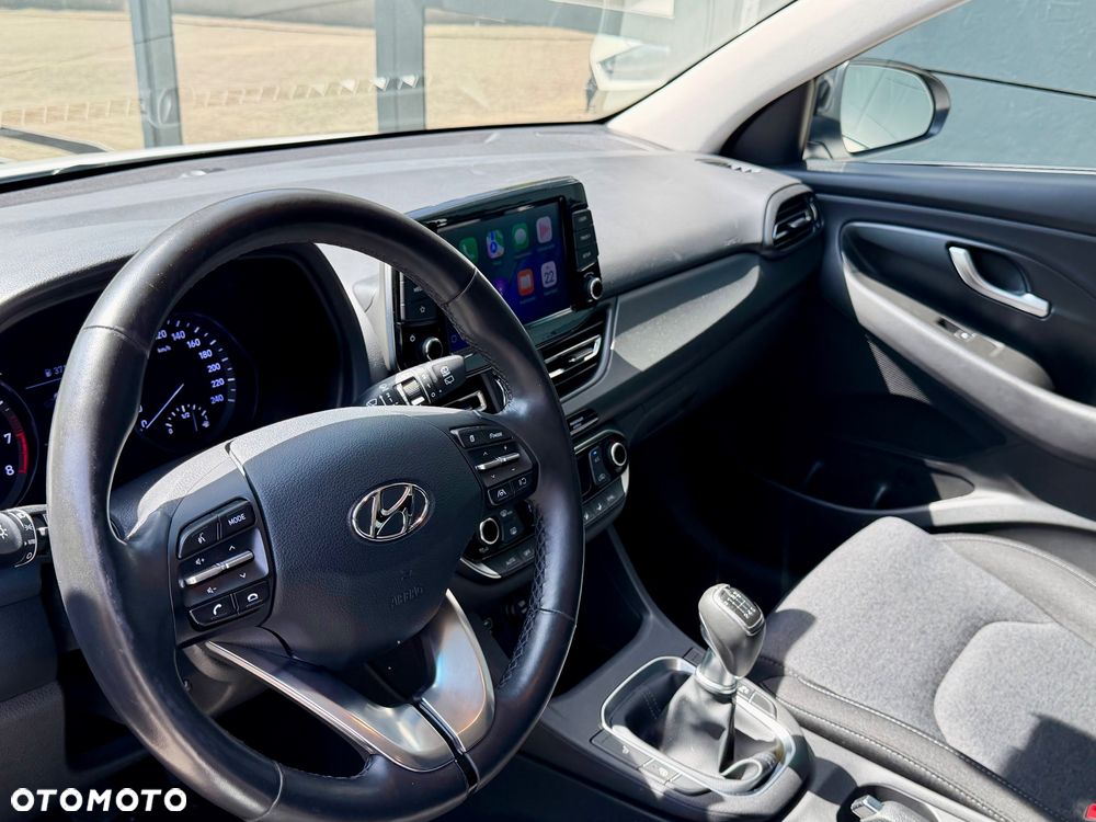 Hyundai i30 1.0 T-GDI Smart - 12