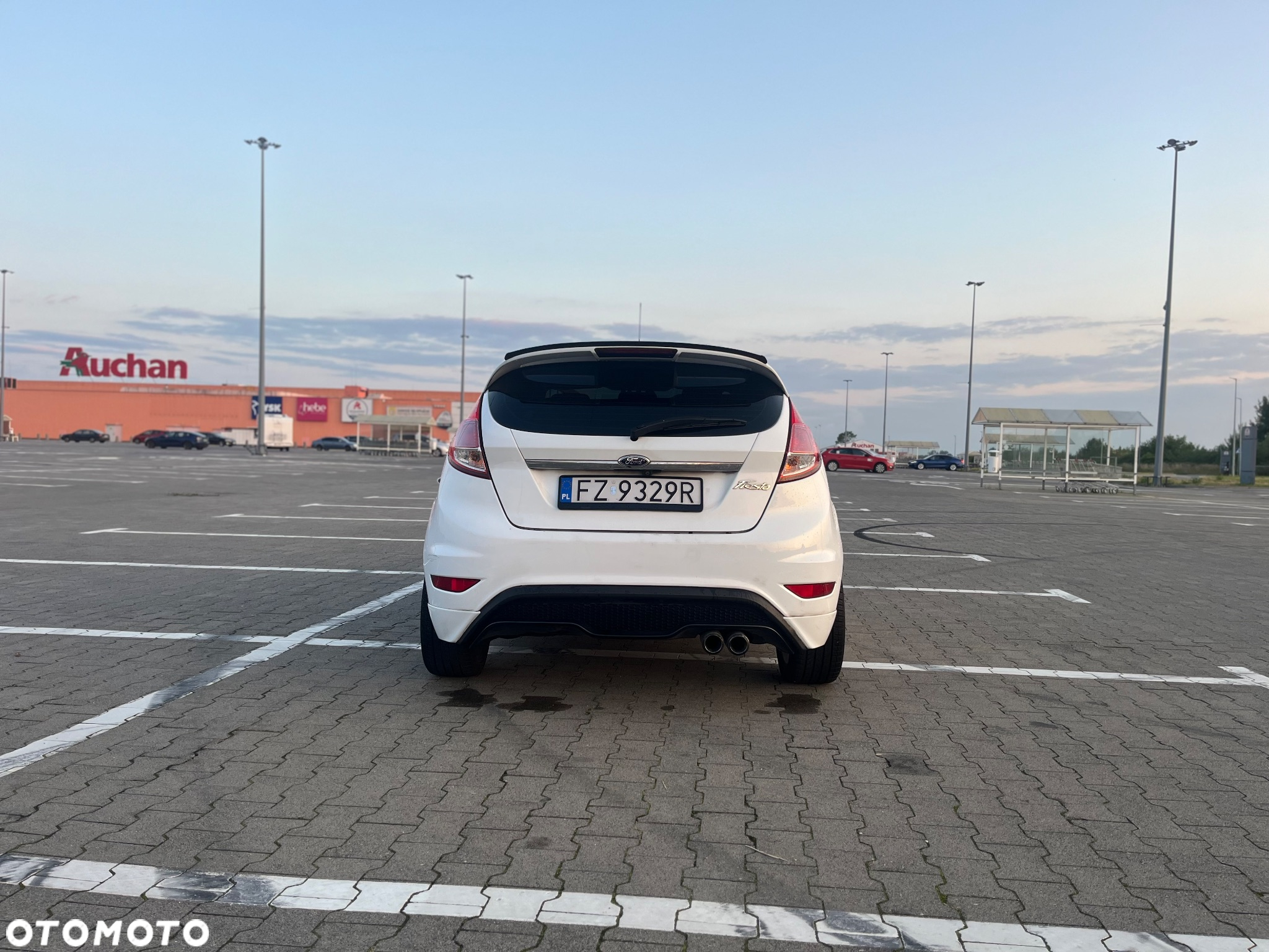 Ford Fiesta 1.6 TDCi Titanium - 8