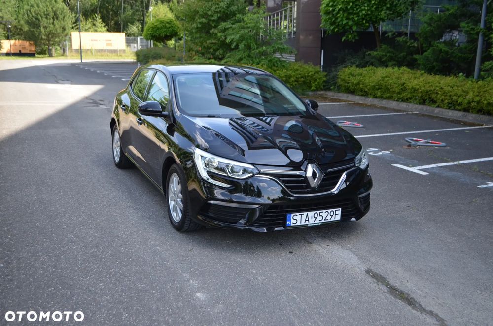 Renault Megane 1.6 SCe Business - 30