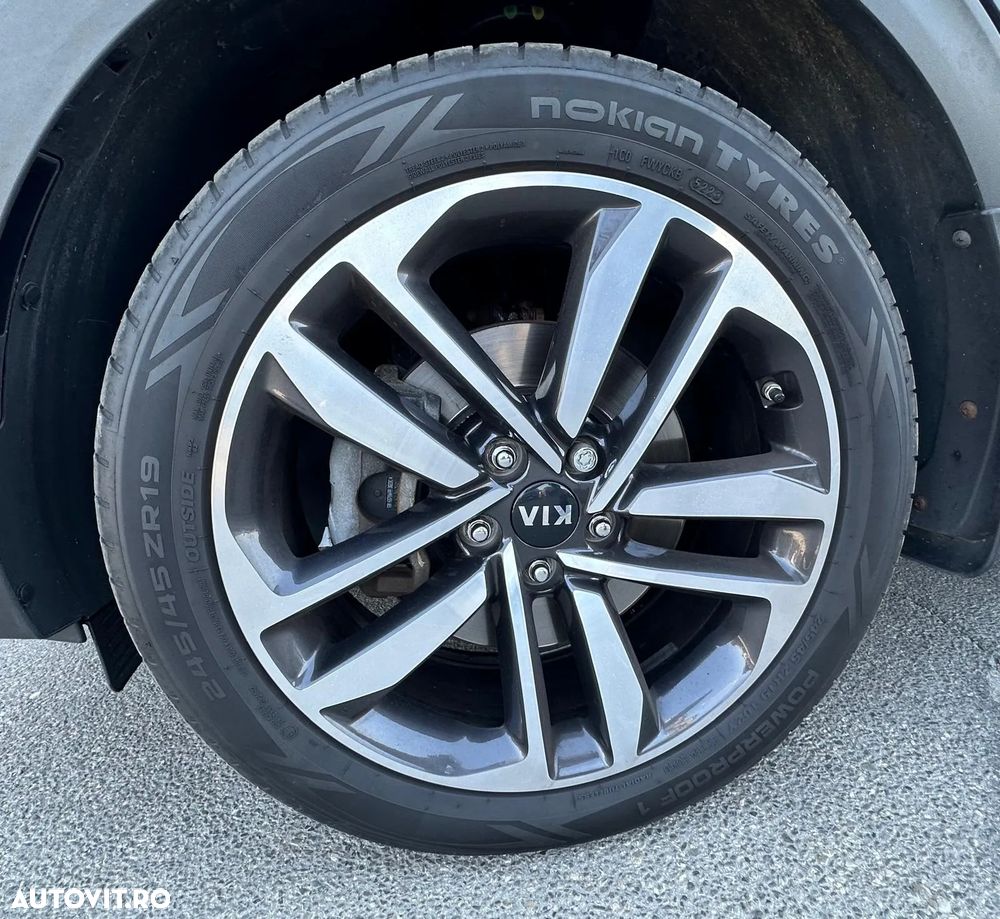 Kia Sportage - 12