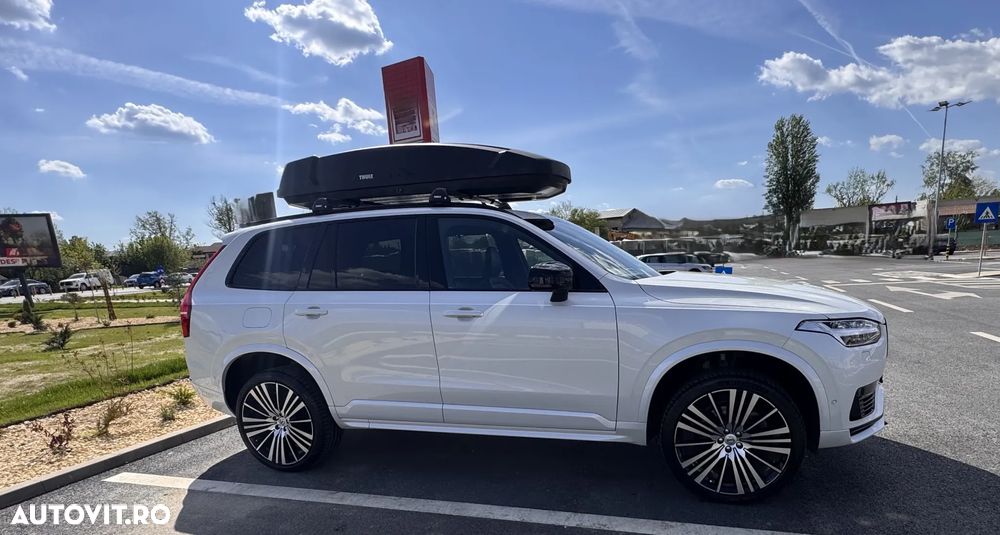 Volvo XC 90 T8 AWD Ultra Black Edition - 5