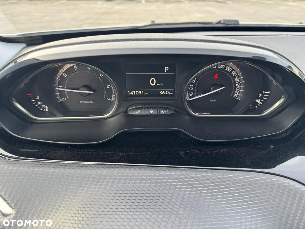 Peugeot 2008 PureTech 110 Stop&Start EAT6 GT-Line Edition - 10