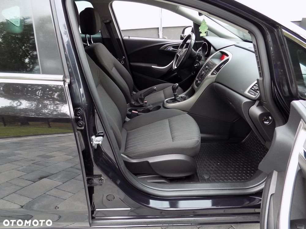 Opel Astra 1.4 Turbo - 34