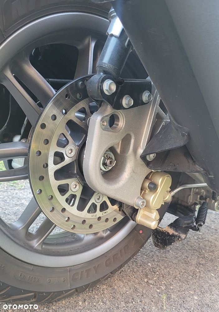 Piaggio Beverly - 14